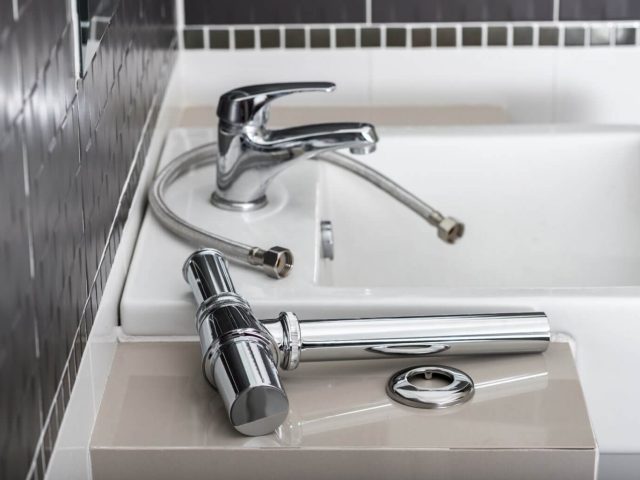 How to Unclog a Sink Without Damaging Pipes
